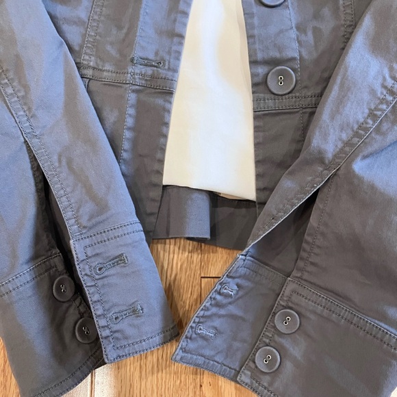 Calvin Klein Lightweight Jacket, Large - Picture 5 of 6